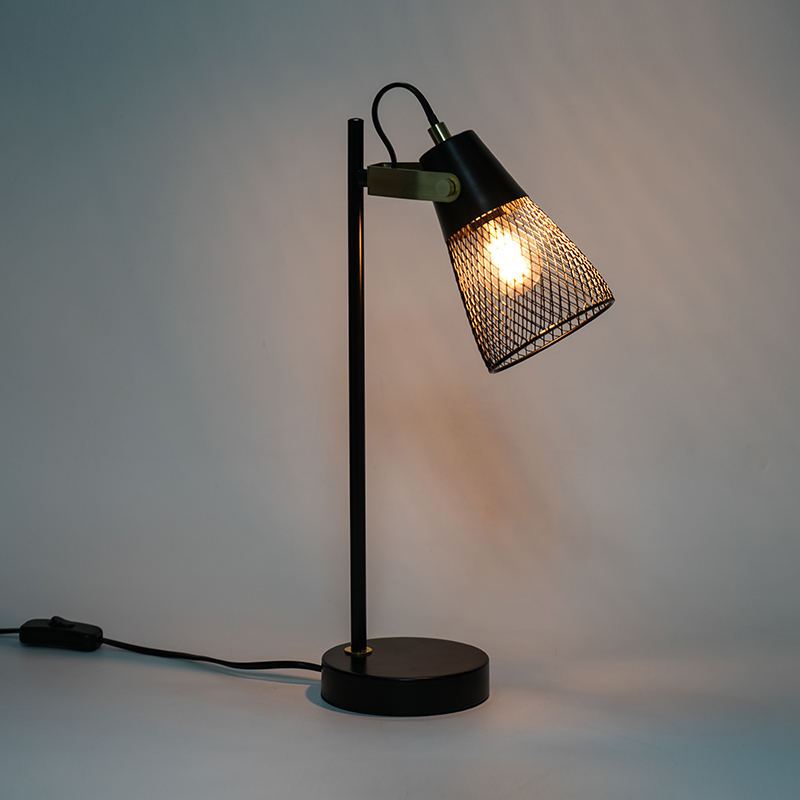 Hotelska spavaća soba Metalna šuplja željezna stolna svjetiljka