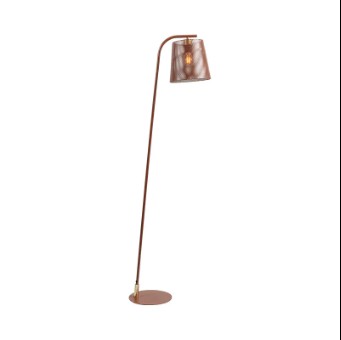 Kako stvoriti toplu i privlačnu atmosferu s podnim lampama?